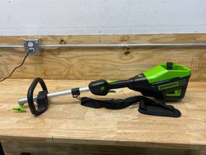 lot 37 image: GREENWORKS 60V Trimmer POWERHEAD (Tool Only)