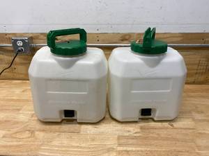 lot 72 image: MILWAUKEE Lot of 2 Sprayer Tanks (49-16-28PS) (Tanks Only)