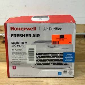 lot 49 image: HONEYWELL HEPA-Type Tabletop Air Purifier