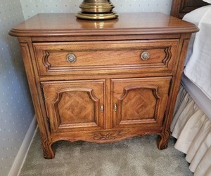 lot 5C image: Beautiful Bedside Table by Drexel A