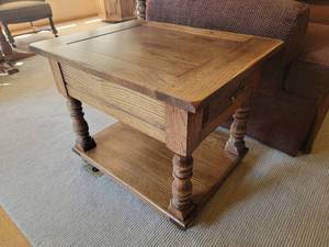 lot 58 image: Classic Rustic Side Table