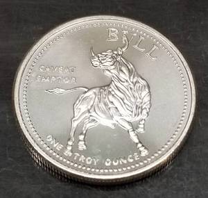 1 TROY OZ .999 FINE SILVER BULLS VS BEARS ROUND
