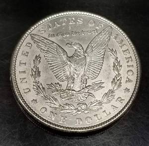 1900 US MORGAN SILVER DOLLAR UNC