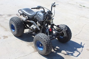 Honda Banshee 175