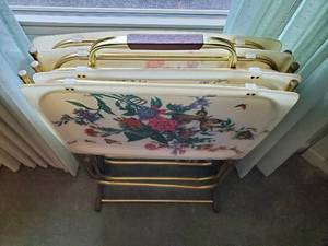 Vintage TV Tray Set