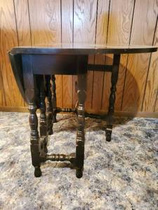 Drop Leaf Table