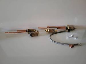 lot 30 image: R4707 Deck Mount Roman Tub & Hand Shower Rough In Kit