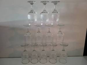 lot 55 image: Twelve Stem Wine Or Water Glasses
