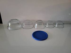 lot 104 image: Five Glass Bowls To Place Leftovers Into--One Blue Cover