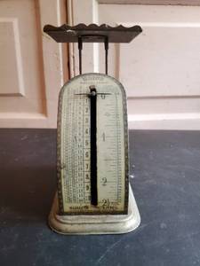 Vintage Union Postal Scale