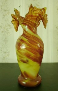 Hand Blown Swirl Vase With Ruffled Edges