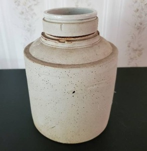 Vintage 2 Gallon Stoneware Water Crock Jar