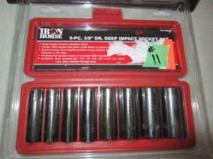 lot 11 image: Iron Horse 9 pc Deep Impact Socket Set - SAE