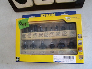 lot 45 image: Irwin 14 Router Bit Set - 15 pc