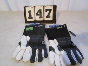 lot 147 image: Kobalt Welding Gloves - 2 pairs