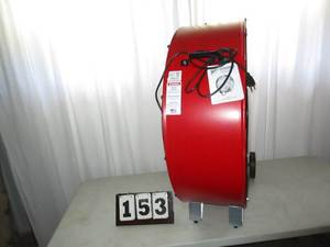 lot 153 image: Maxx Air 36 Drum Fan
