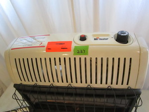 lot 227 image: Mr Heater 30,000 BTU Vent Free Heater - Natural Gas