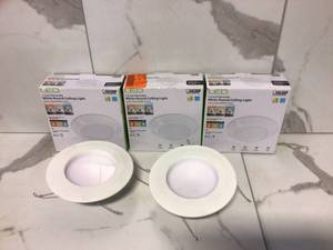 lot 11 image: Led white round ceiling light ( 3 units) customer return see pictures