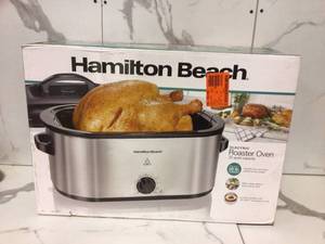 lot 47 image: Hamilton Beach 22 qt. Stainless Steel Roaster Oven