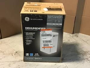 lot 48 image: GE 35 pt. Dehumidifier with Smart Dry for Bedroom, Basement or Very Damp Rooms up to 3000 sq. ft. in White, ENERGY STAR