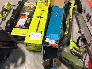 lot 103 image: Lot of assorted Outdoor tools various models and conditions open box customer return