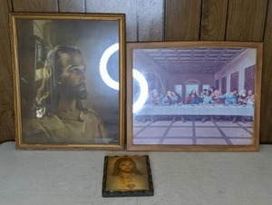lot 314 image: Trio of Framed Religious Artwork Last Supper and 2 Jesus Portraits