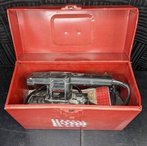 lot 39 image: Black and Decker Finishing Sander with Case and Supply of New Sanding Sheets