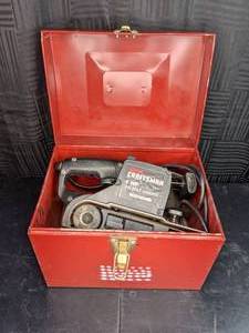 lot 44 image: Craftsman 3 Belt Sander with Case