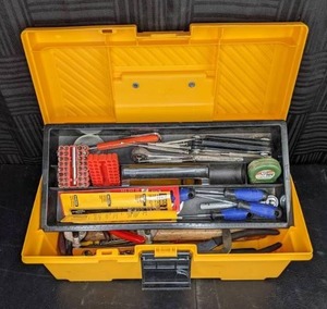 lot 35 image: Rubbermaid Tool Box with Tools