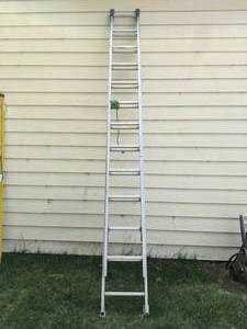 lot 125 image: 12 Foot Extendable Ladder