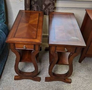 lot 386 image: Pair of Unique Wood End TablesNight Stands with Small Drawer