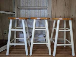 lot 376 image: Set of (3) WhiteWood Stools