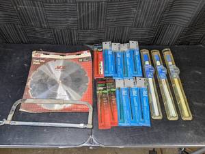 lot 198 image: Hack Saw with Scroll Saw Blades, Spiral Scroll Saw Blades, 10-Inch Steel Saw Blade and More