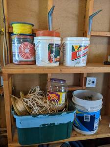 lot 430 image: Assortment of Baler Twine, Rope, Steel Stakes and More