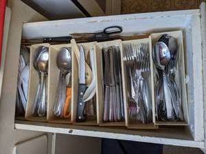 lot 216 image: Assortment of Kitchen Utensils and Cutlery Butter Knifes, Spoons, Forks, Ladles, Knifes, Butter Dish, Cutting Board and More