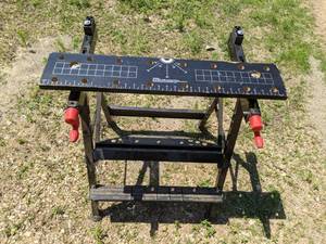lot 194 image: Multipurpose Foldable Work Bench