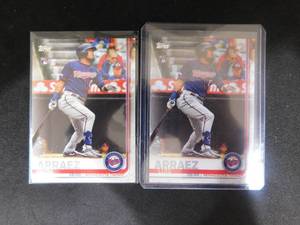 (2) 2019 Topps Update Luis Arraez Rookies #US247