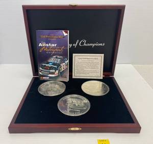lot 10 image: Dale Earnhardt And Earnhardt Jr. Gold Performance Mint One Troy Pound Proof Collectors Coin Set  3 Troy pounds And has COA