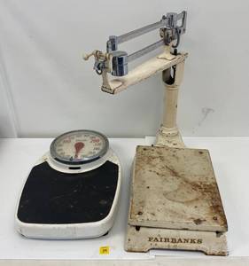 lot 39 image: Two Vintage Scales Including Fairbanks And Taylor