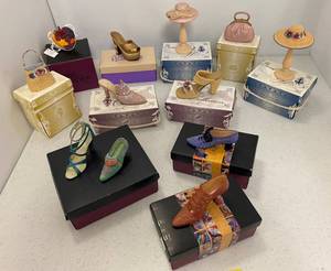 lot 100 image: Group Of Just The Right Shoe NIB