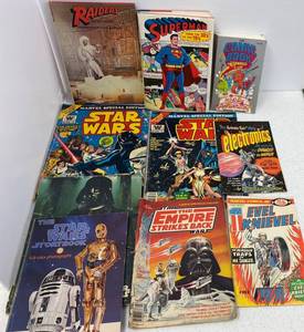 lot 113 image: Group Of Vintage Star Wars Comic Books And more