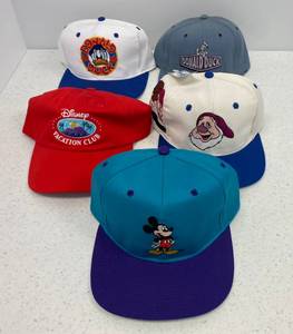 lot 150 image: Group Of Vintage Disney Snap Back Hats Like New Condition