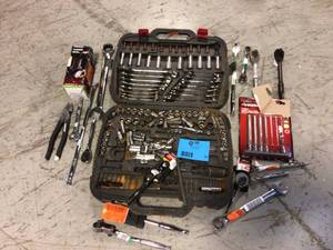 Lot of husky tools various condition customer return see pictures