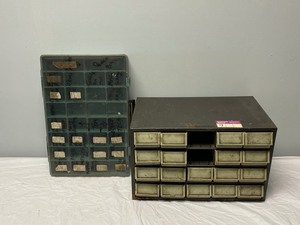 lot 34 image: 1 ORGANIZER 1 PART DRAWER ORGANIZER