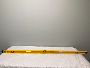 lot 7 image: DEWALT HEAVY DUTY BEAM LEVEL