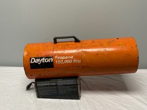 lot 10 image: DAYTON PROPANE HEATER 100,000 BTU