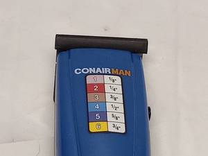 lot 46 image: CONAIR MAN CLIPPERS