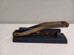 lot 57 image: 2 CRIMPING TOOL
