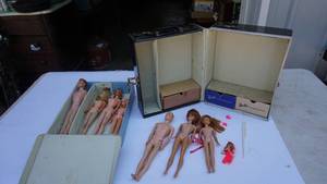 lot 38 image: Two vintage Barbie doll cases including contents