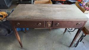 lot 39 image: Antique writers deskvanity made in Grand Rapids original hardware dovetail drawers solid piece